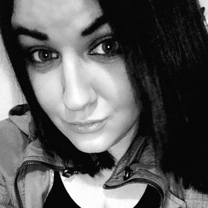 Meet your Posher, Marissa